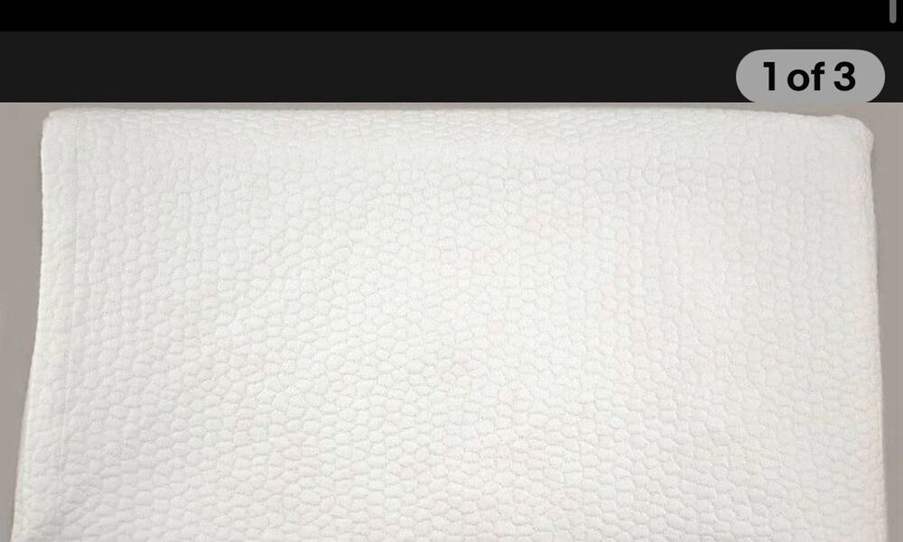 Hudson Park Collection Signature Matelasse FULL / QUEEN Coverlet White
